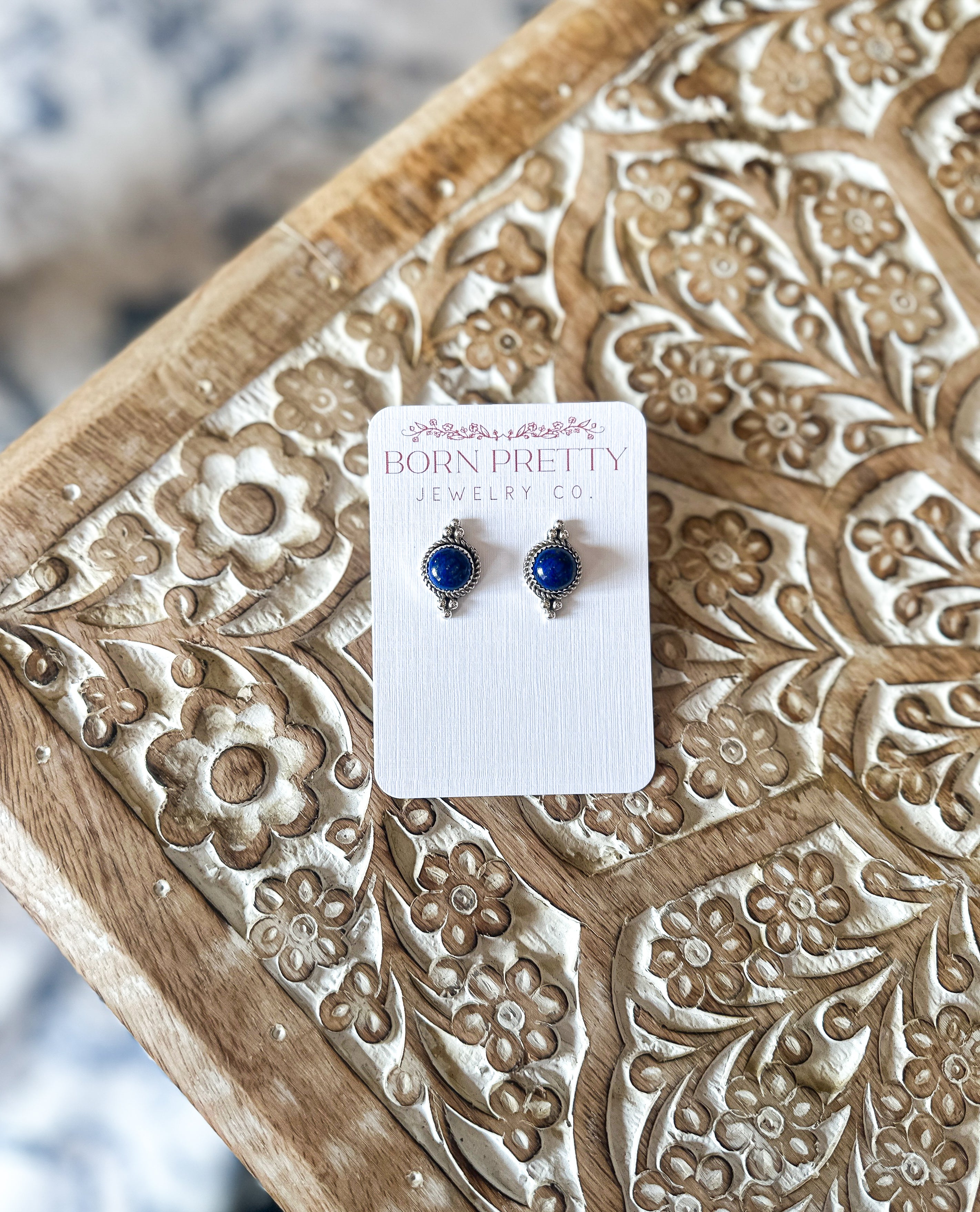 Lapis Detailed Studs