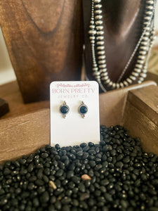 Black Onyx Detailed Studs