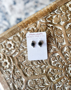 Black Onyx Detailed Studs