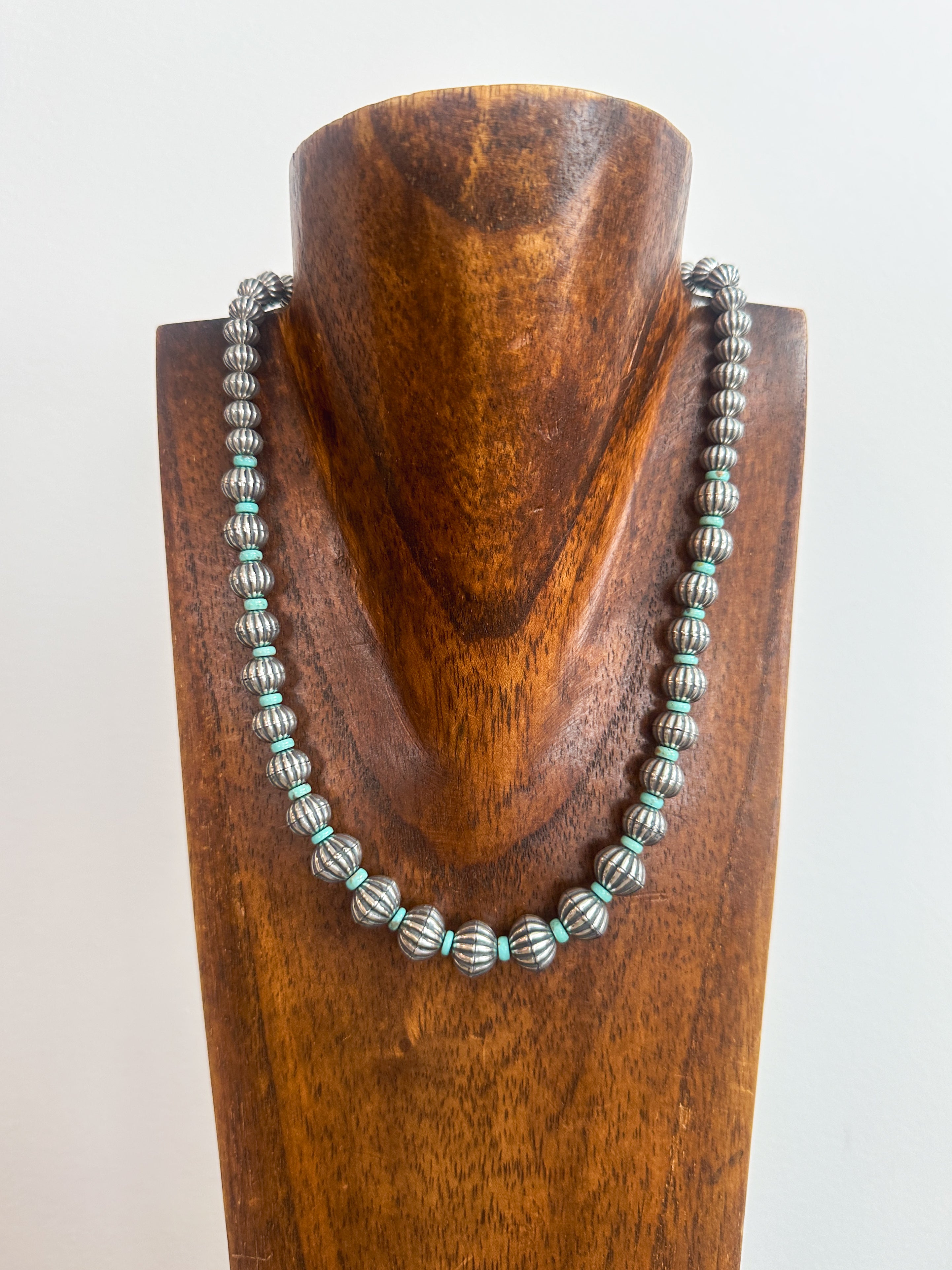 18”  Graduated Textured Pearls