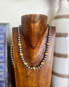 18” 4/8mm Pearls + 14mm Gold