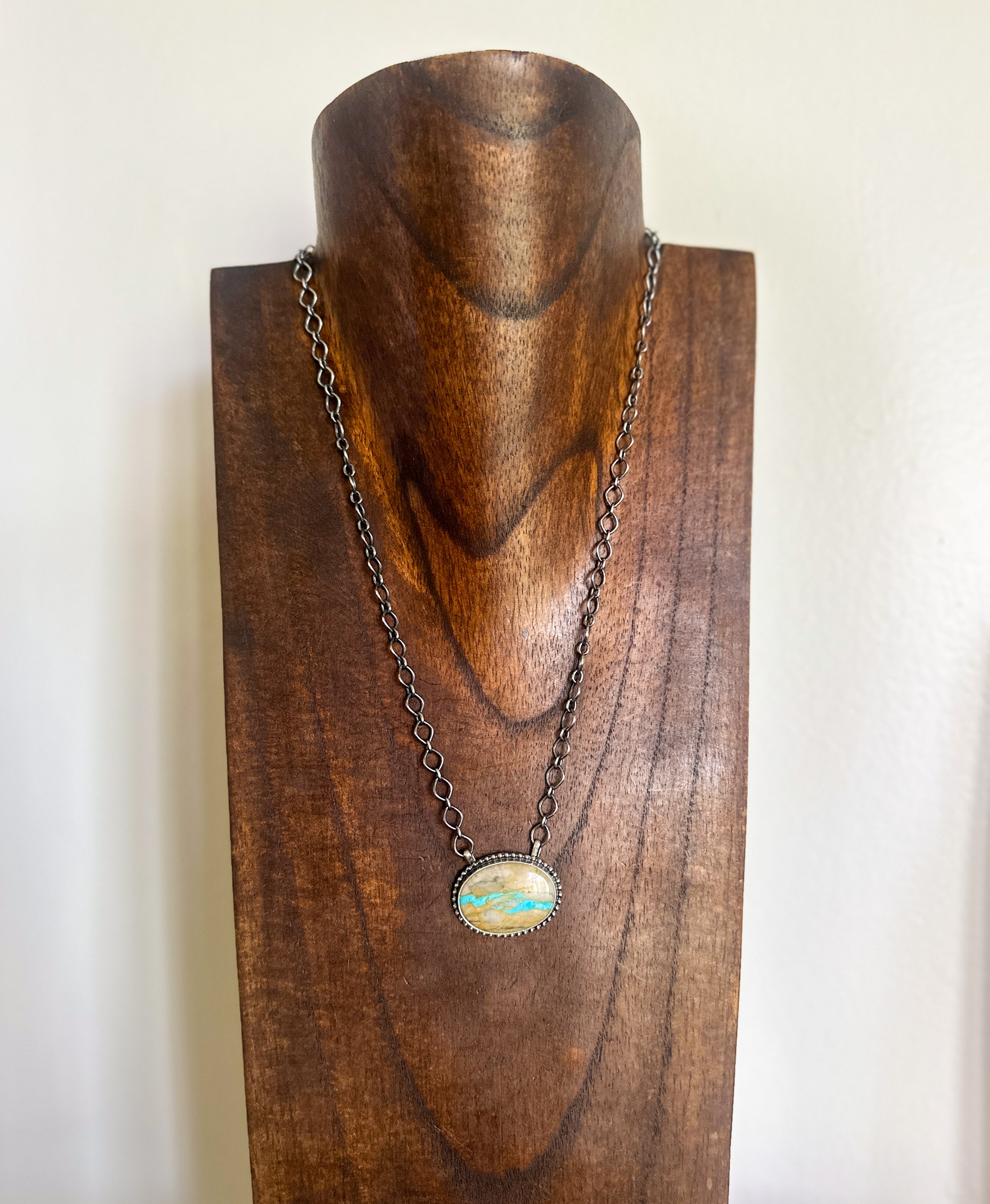 Boulder Turquoise Pendant Necklace.